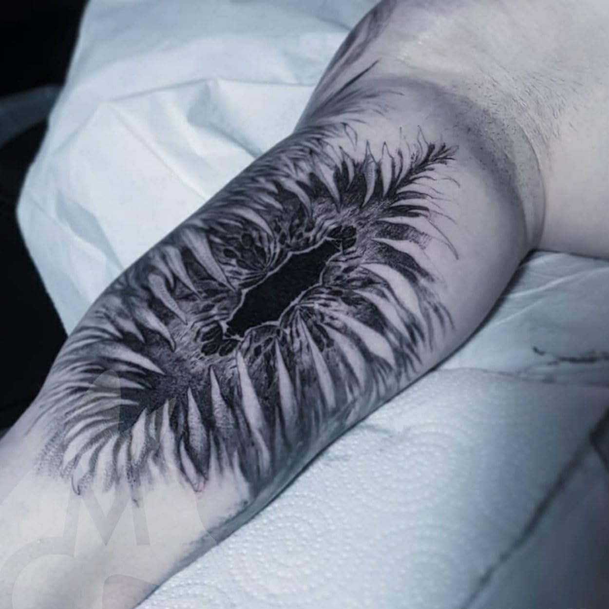 Waterproof Temporary Tattoos Paper Sticker Dwayne Johnson Totem Large Body Art (Temporary Tattoos 25)