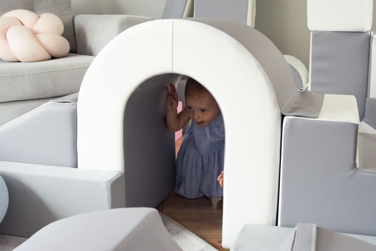 Jouet Empilable Velinda Un Duo Rocker Et Un Bloc En Mousse Blanc, Rose