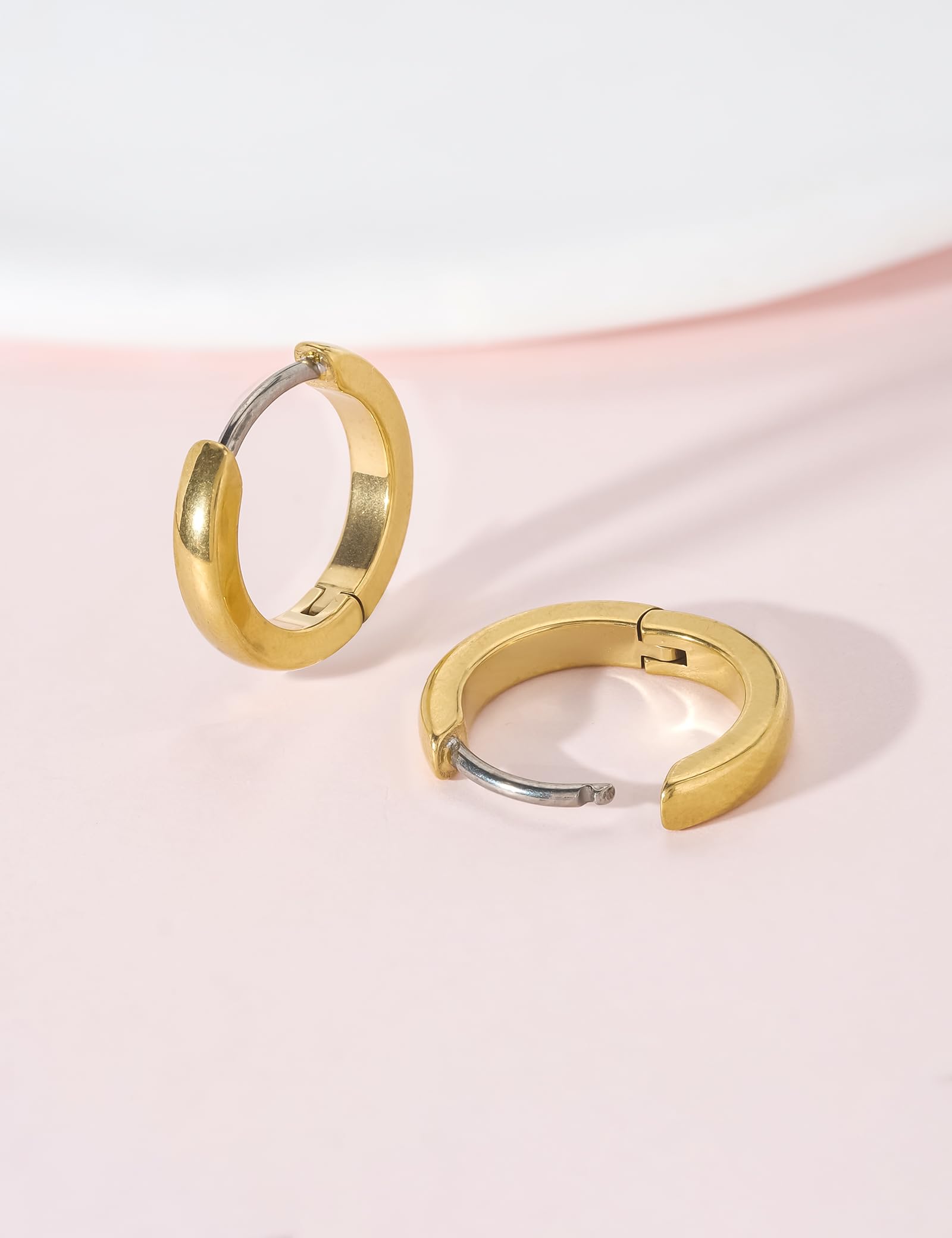 Limerencia Pendientes de aro hipoalergénicos de titanio puro G23 para mujeres y niñas con orejas sensibles.