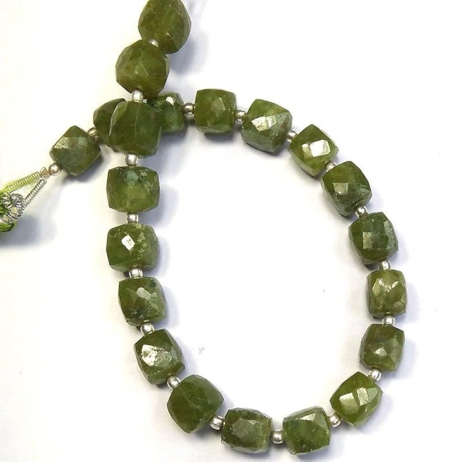 Perles cubiques en vasonite naturelle 7-8mm pour collier et bracelet