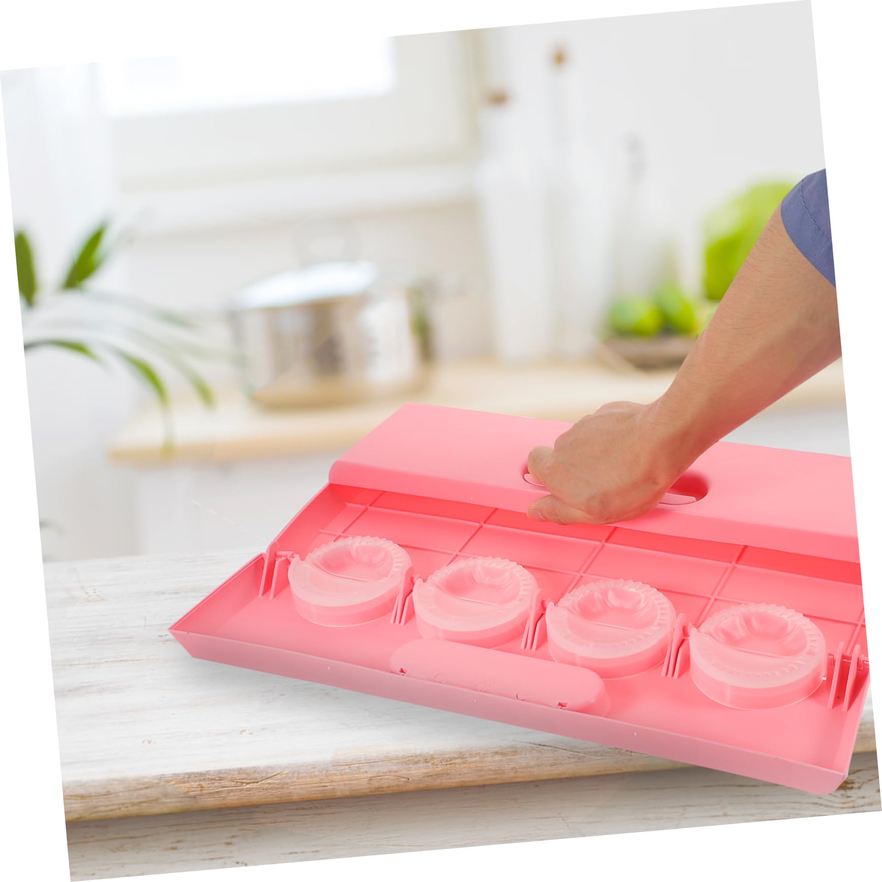 Happyyami Manual Dumpling Maker Tool Compact Kitchen Dumpling Press Easy Operation for Home and Restaurant Use