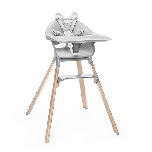 Stokke Clikk - Silla alta, color gris nube, silla alta todo en uno con bandeja + arnés, ligera, duradera y apta para viajes, ergonómica con
