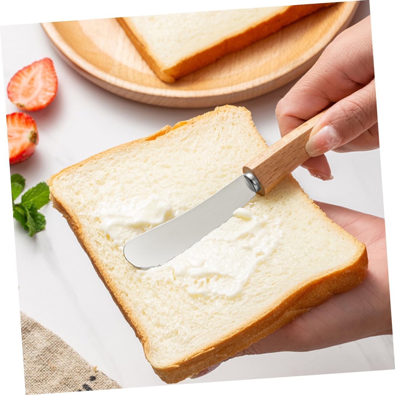 Long-handled Stainless Steel Butter and Jam Spreader Knife Multi-function Cream and Condiment Scraper for Home Restaurant and Hotel Use Compact and Easy to Clean