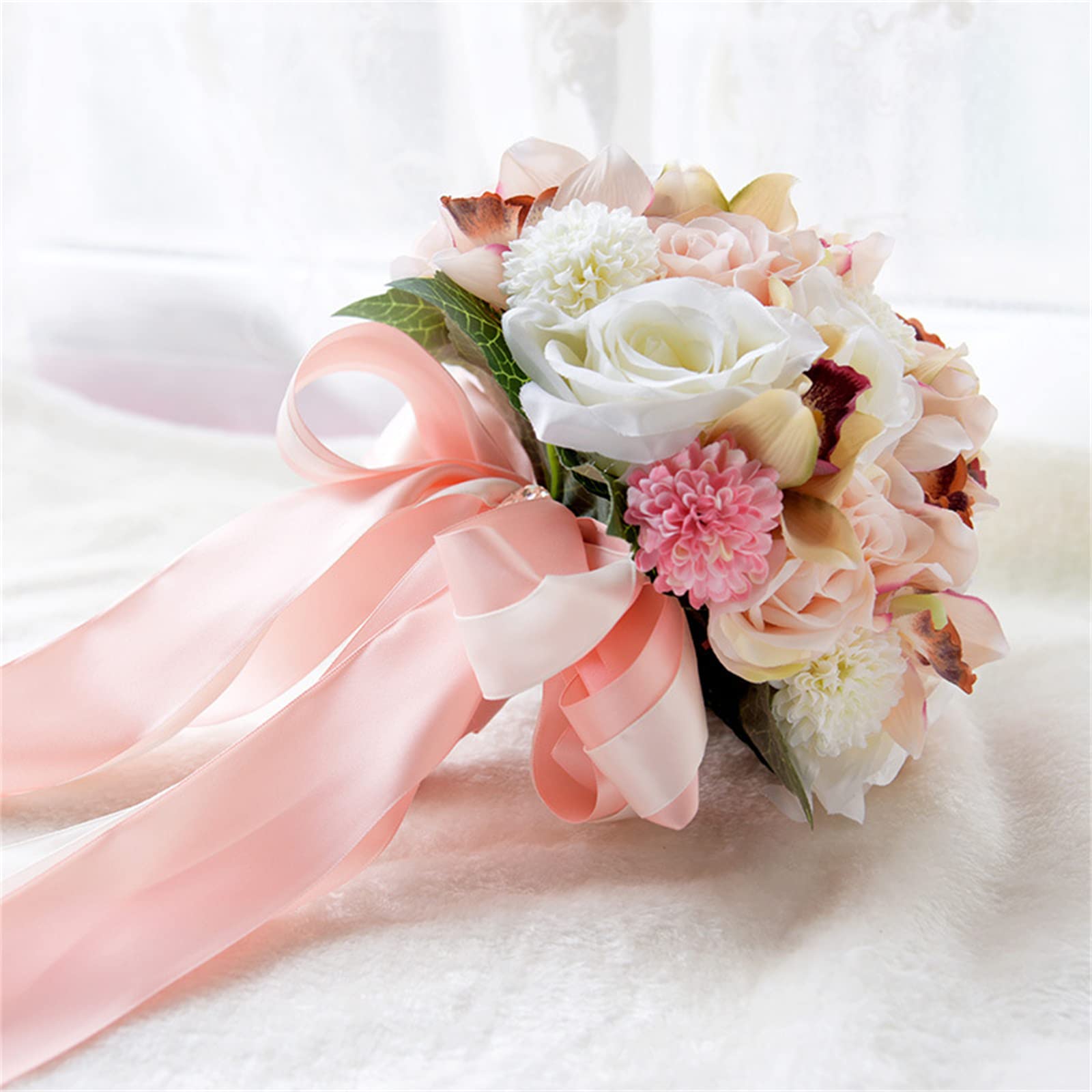 Sposa Che Tiene Fiori Decorazioni per la casa Bouquet da Sposa con Rose Rosa Artificiali da 28 cm Elegante Bouquet da Sposa Fatto a Mano da lanciare per la Chiesa Interessante