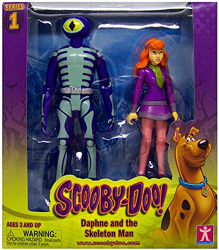 Scooby Doo Daphne and the Skeleton Man Action Figures 5