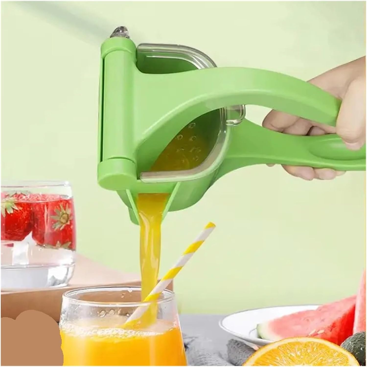 Juicer, Portable Manual Lemon Juicer Practical Kitchen Tool Compatible With Juice Mini Juicer Easy Squeezing Ideal Home Use