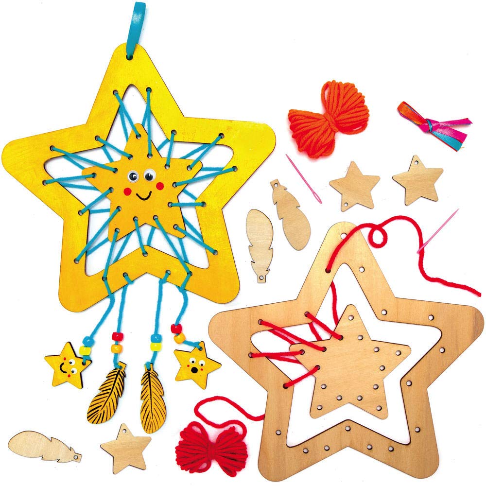Baker Ross AX407 Star Wooden Dreamcatcher Kits - Pack of 4, Create Your own Dreamcatcher Kits for Kids Arts and Crafts, Wall Decorations for Girls and an Introduction to Sewing