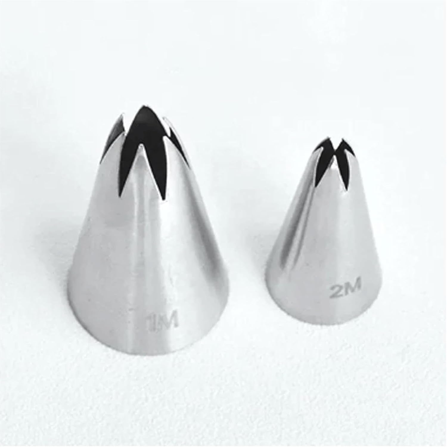 Pastry Nozzles Piping Tips Stainless Steel Icing Tips Cake Decorating Tips Russian Tips Icing Piping Nozzles Icing Piping Tip