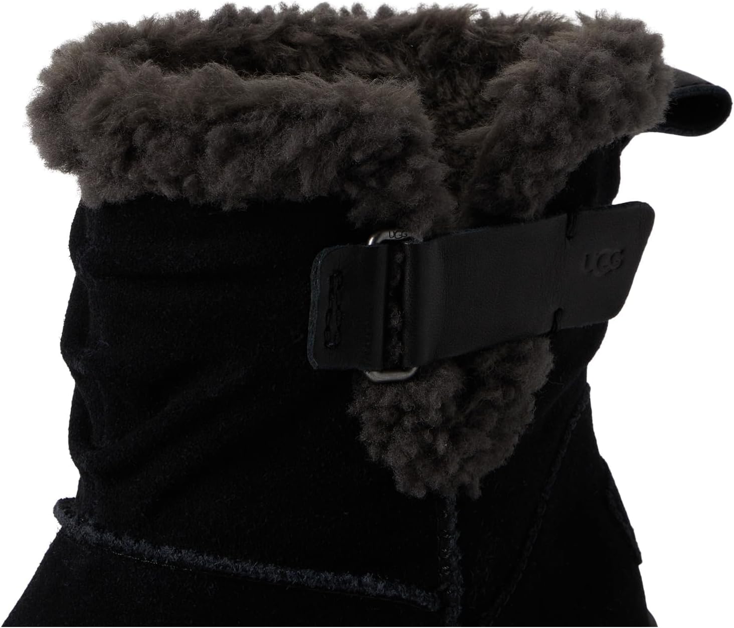 UGG Women's Moxy Pull on