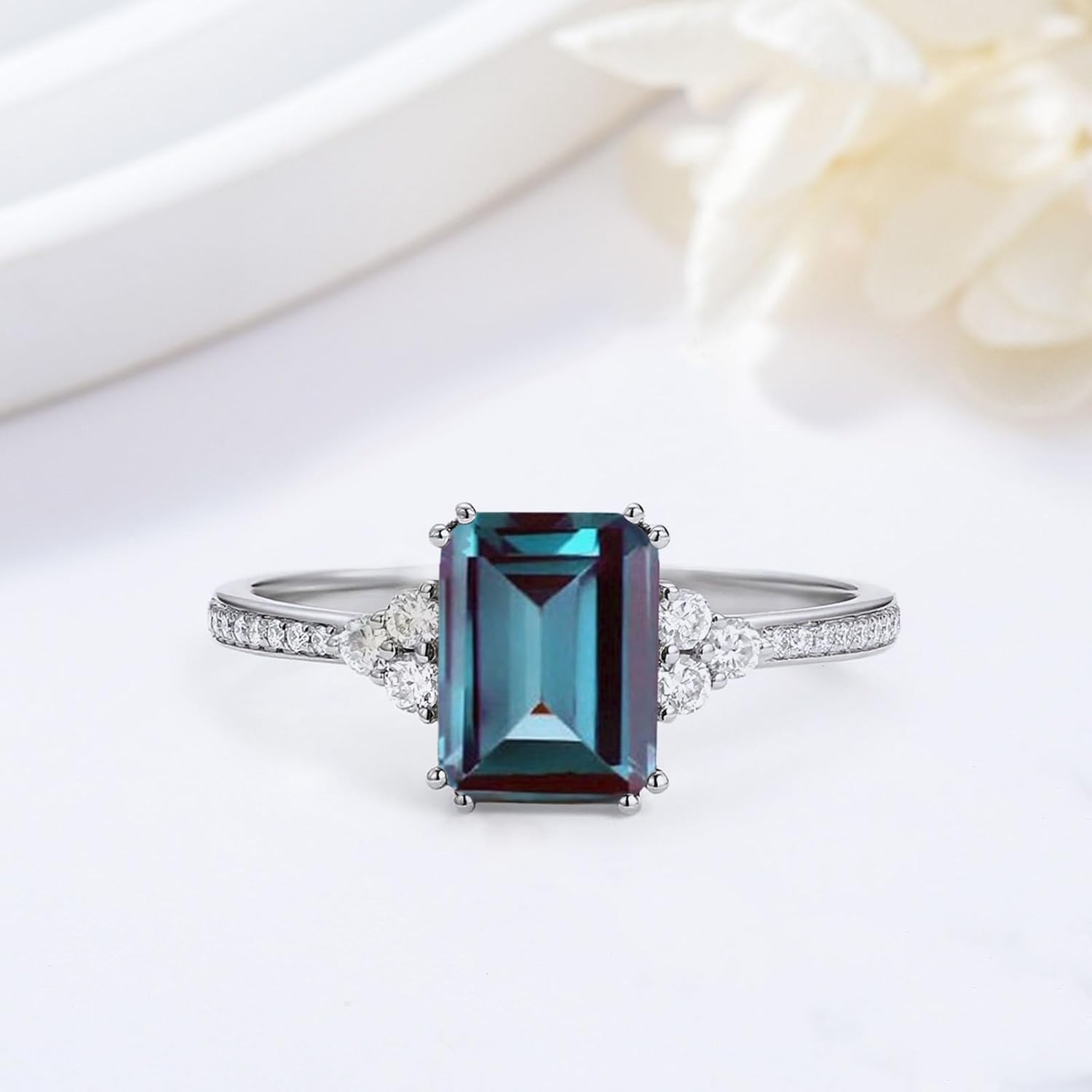 Alexandrite Engagement Ring 10k 14k 18k soild Gold Ring for Her,Wedding Bridal Promise Ring for Women Jewelry Gift for Her