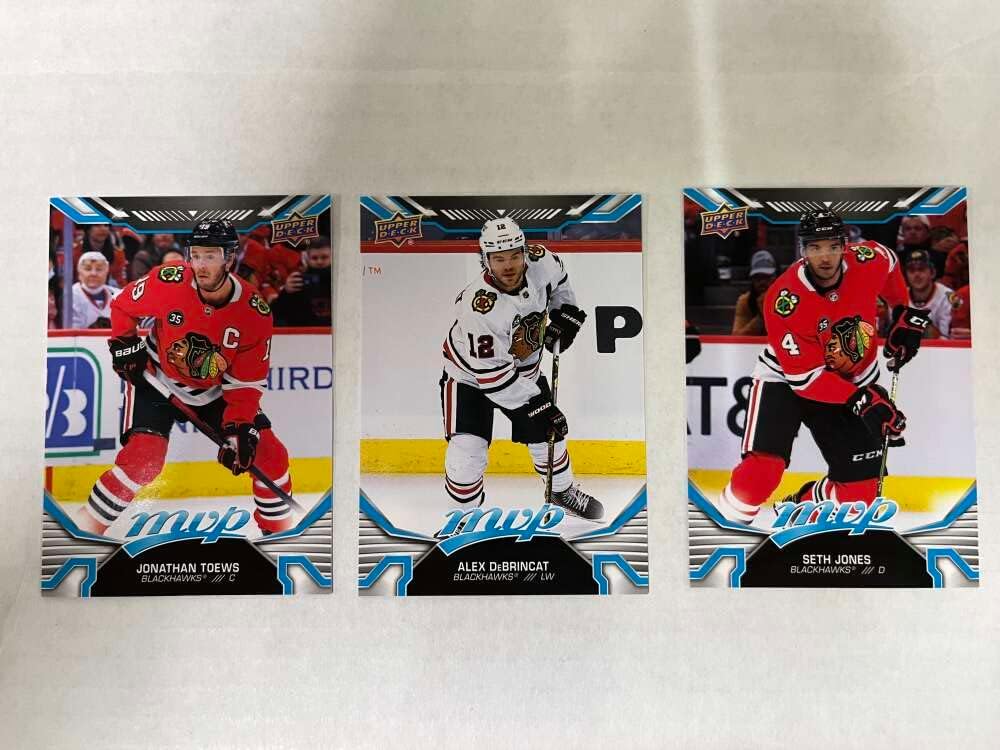 2022-23 Upper Deck MVP Chicago Blackhawks 3 Card Team Set Included in this team set are the following players (6 Jonathan Toews, 39 Alex DeBrincat, 44 Seth Jones)