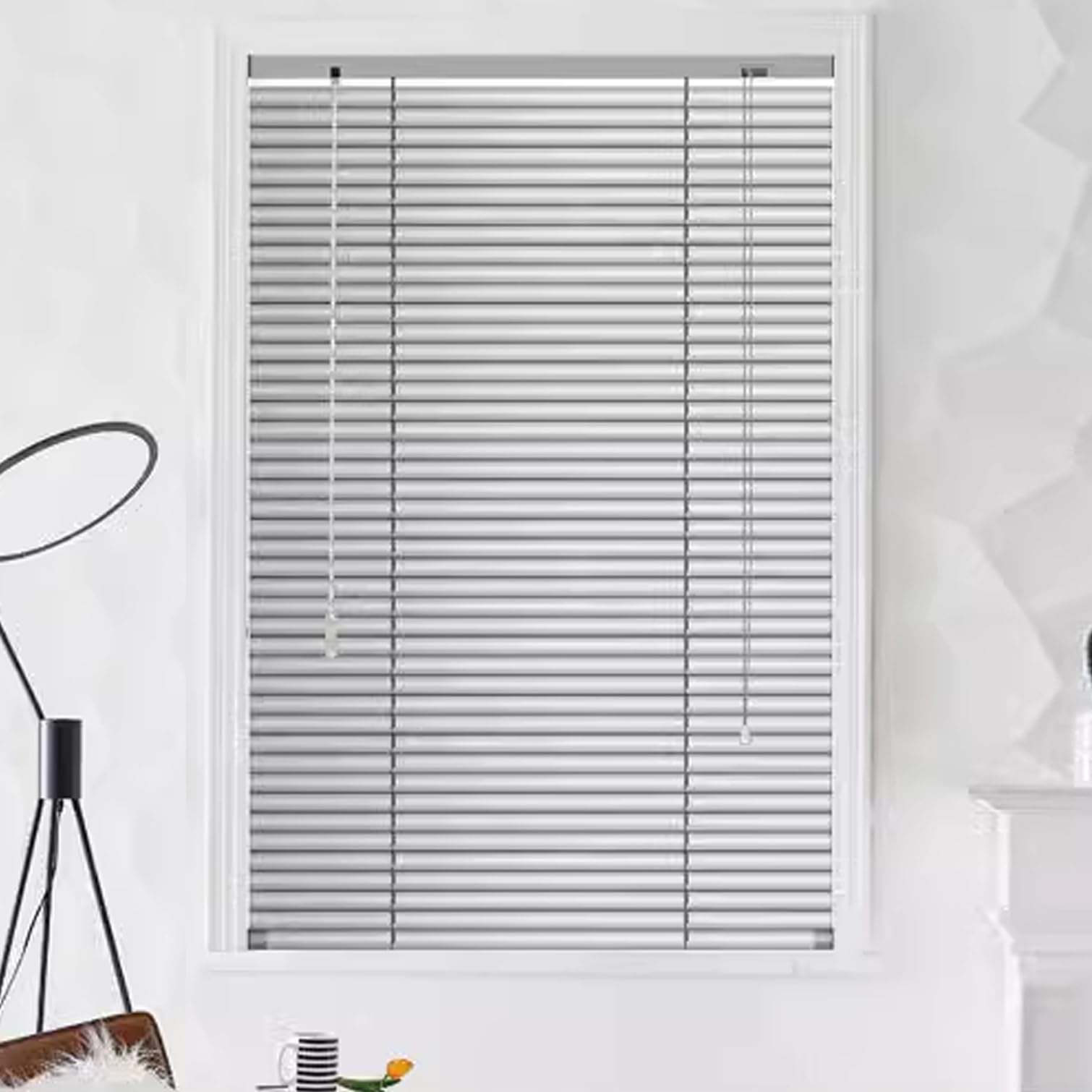 Aluminiowe metalowe żaluzje weneckie dla prywatności i ochrony srebrne, możliwość personalizacji szerokości x wysokości (50 cm x 80 cm)