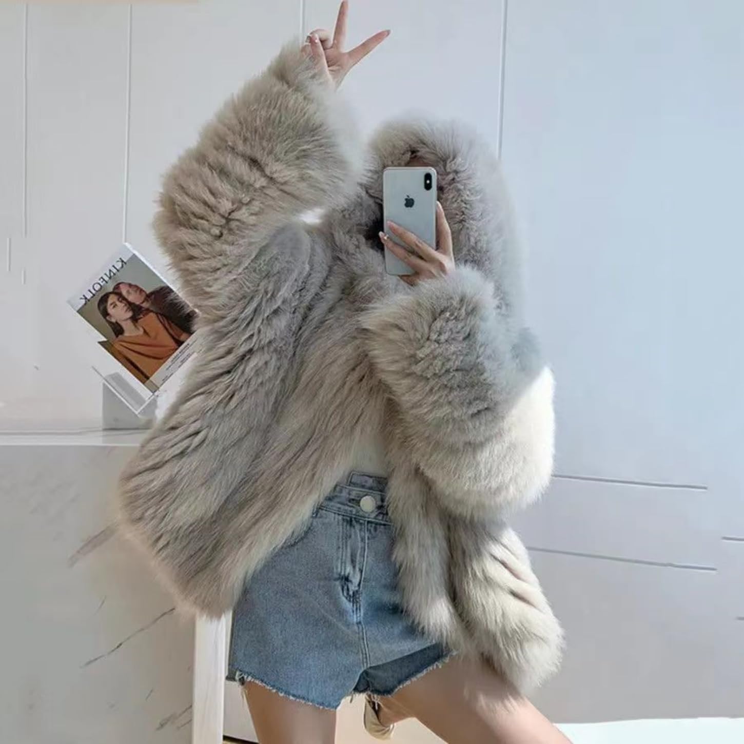 Short White Women's Fashion Faux Fur Coat Soft Overcoat Fluffy Fur Jacket Outwear Sweater With Hat - Image 3