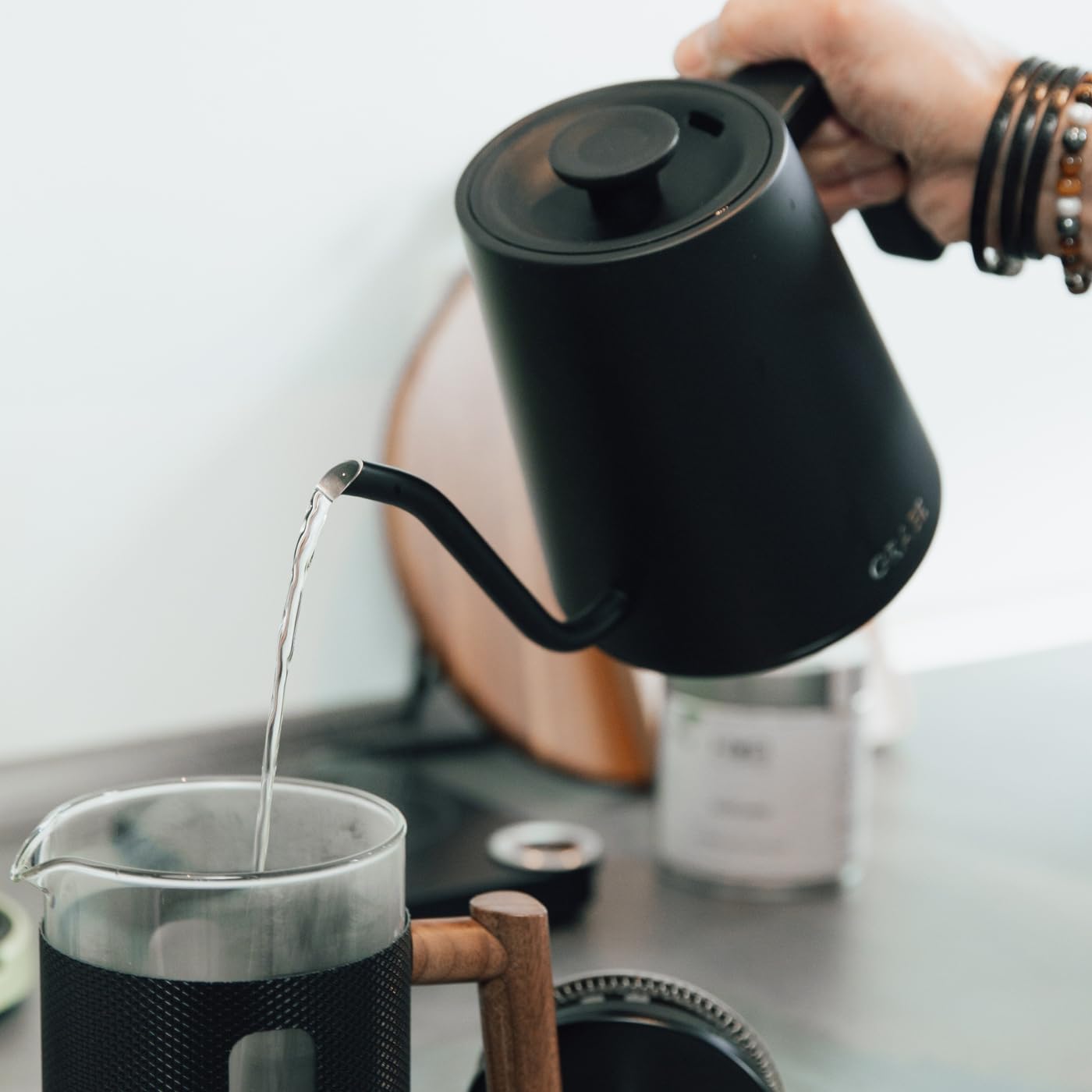 Brewista Artisan Waterkoker, zwanenhalsuitloop, temperatuurregeling, slow coffee Barista, 1,0 l (waterkoker, oranje