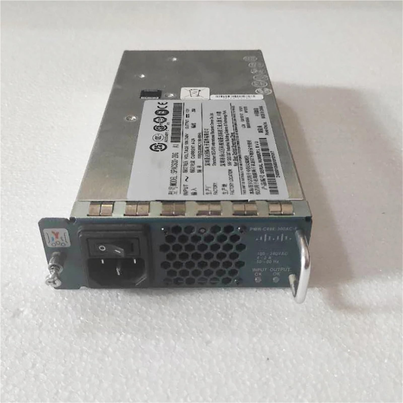 For alimentatore utilizzato su switch serie C4948E-F 341-0419-01 300 W PWR-C49E-300AC-F