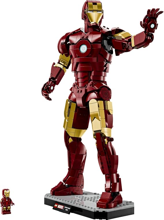 LEGO Marvel Iron Man Mark 3 Koleksiyoncu Versiyonu 76344 - Yetişkinler için Ark Reaktörlü Zırhlı Duruşu Ayarlanabilir Iron Man Minifigürü İçeren Yaratıcı Model Yapım Seti, Hediye Fikri (1297 Parça)
