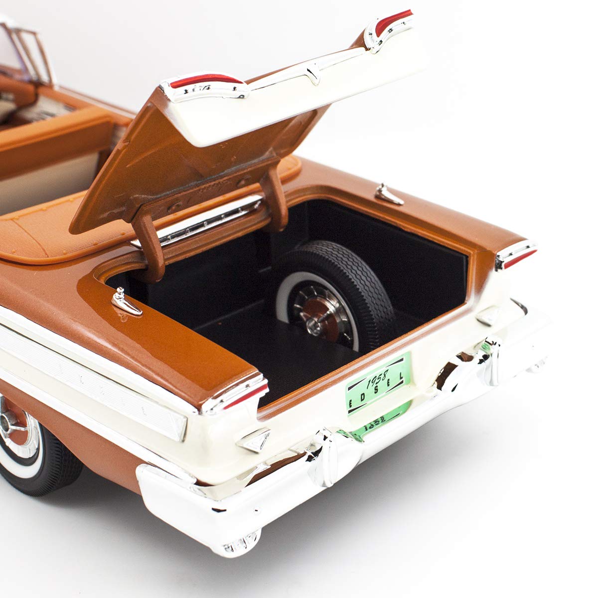 Road Signature Metal 1958 Edsel Citation Convertible - 1:18 Scale