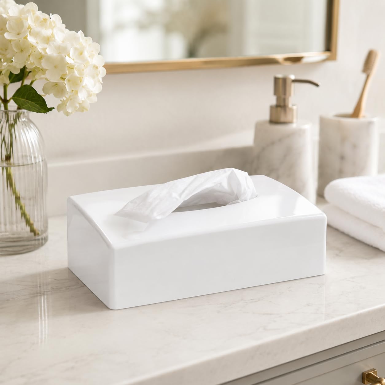 Scatola dispenser porta fazzoletti, MADE IN ITALY, in ABS riciclabile, 246x131x62mm, ideale per bagno, salotto, hotel e casa, completo di viti e biadesivo per fissaggio a parete (rettangolare bianca)