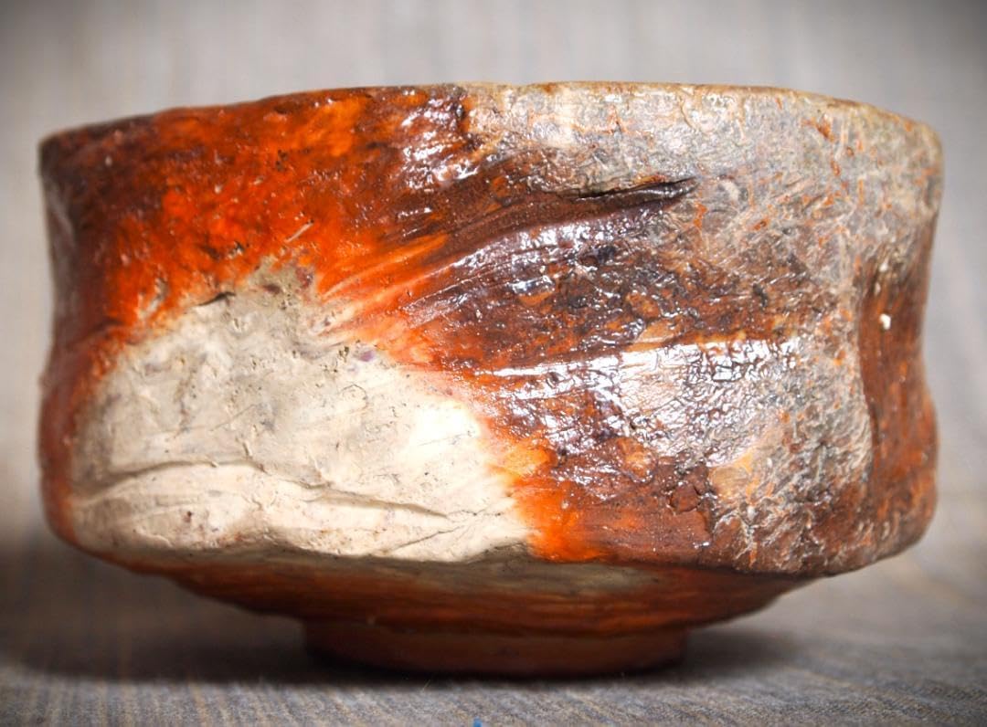 上位作横山直樹師:川端文男備前(窯変)自然練茶碗共箱 ・布