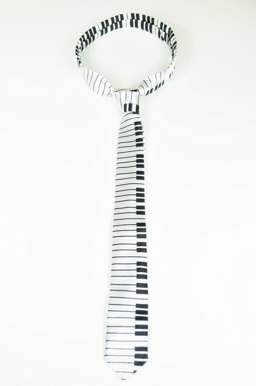 Piano Keyboard neck tie in black and white