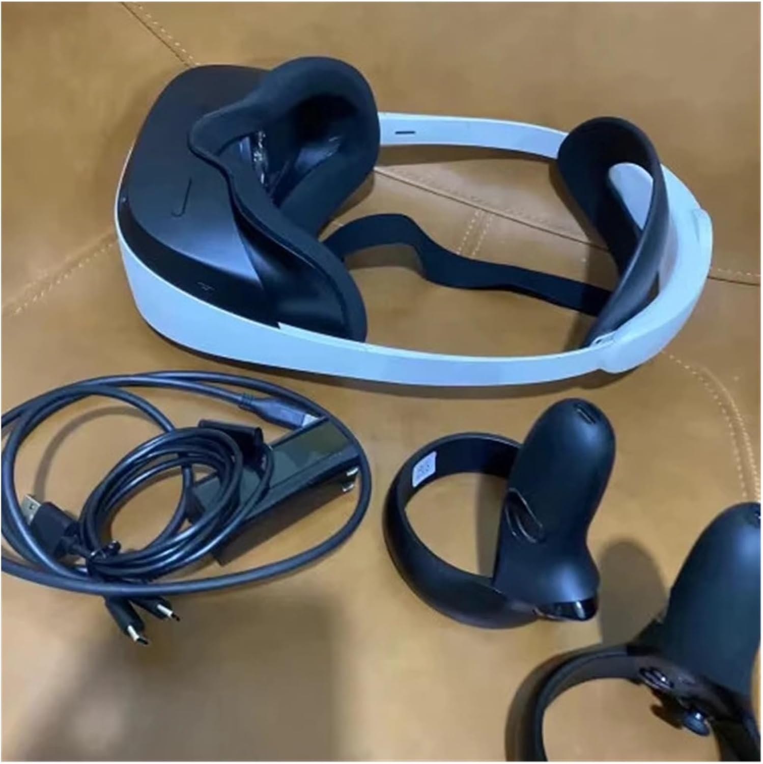 Standalone 4K VR Headset - 900" Virtual Screen 8GB RAM 128GB Storage with 6DoF Controllers for Immersive Gaming