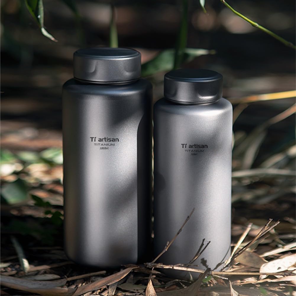 Bouteille en titane de 700 ml 1 l pour une utilisation en extérieur - Anti-fuite - Large ouverture - Structure double joint - Pour le camping et la randonnée (1000 ml)