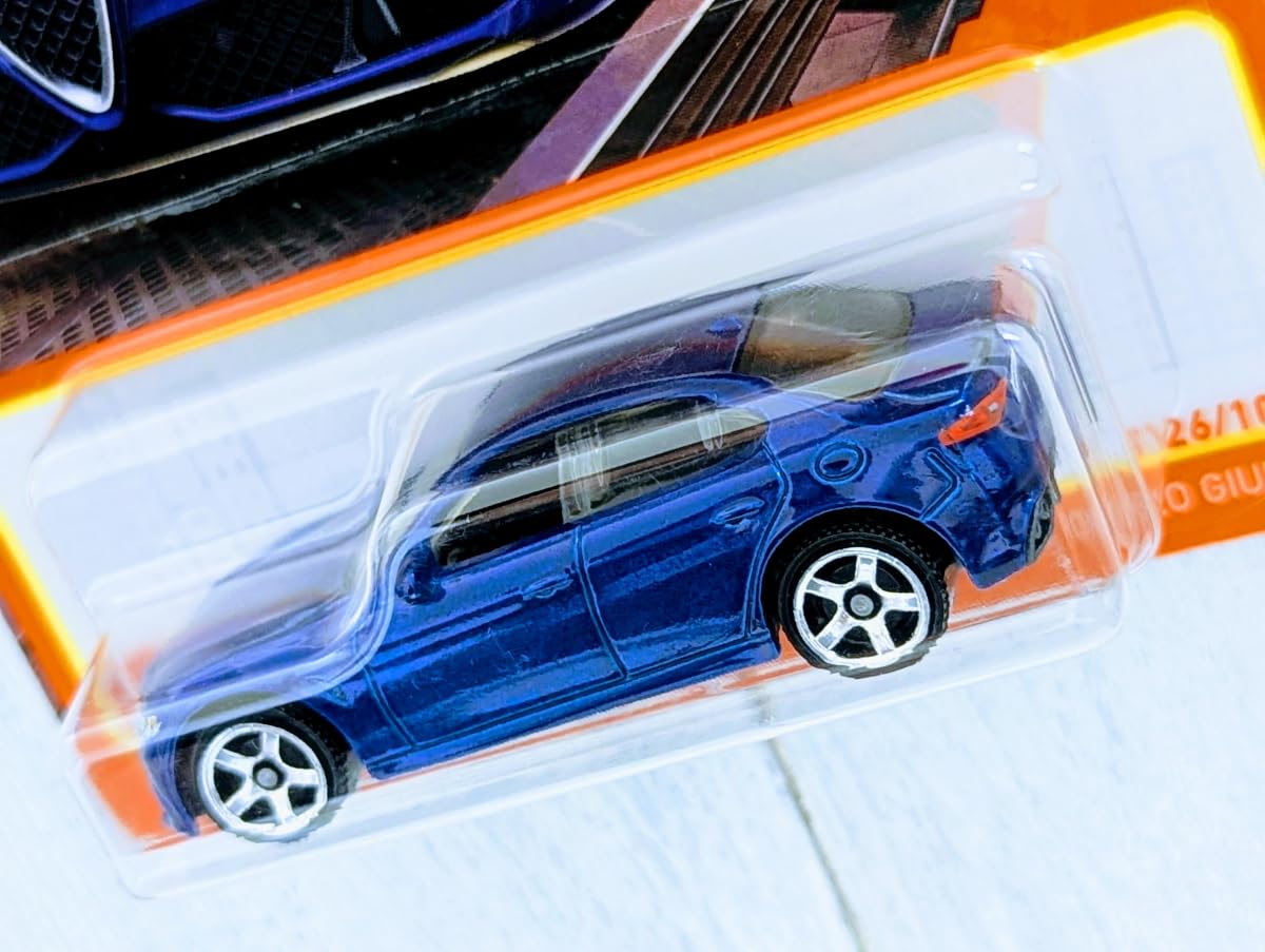 Amazon.co.jp: ○アルファ ロメオ ジュリア '16 ALFA ROMEO GIULIA 青