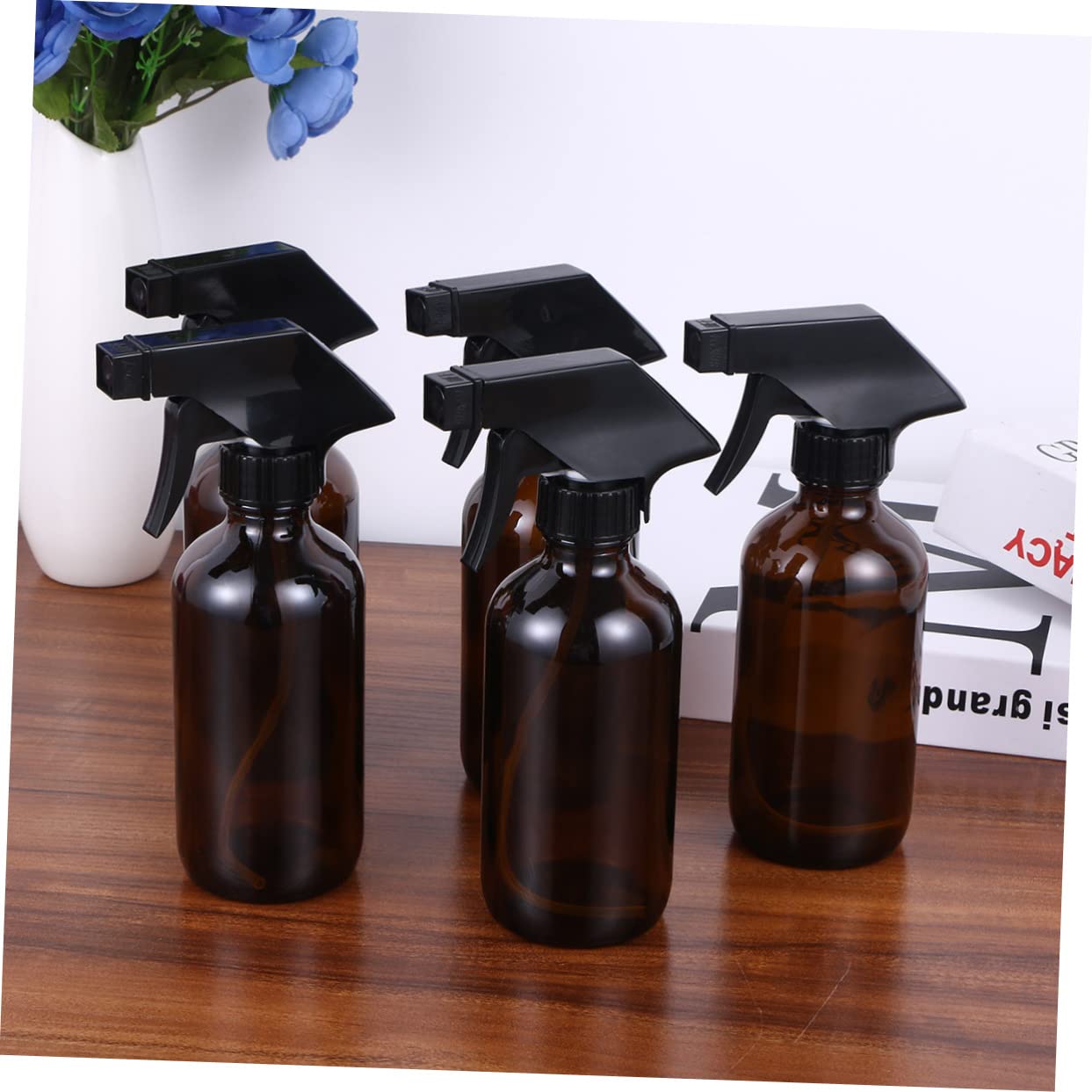 Braune Sprühflaschen Nachfüllbare Glas Wassersprüher 250 Ml 4 Stück aus Glas Leicht zu Benutzen für Friseursalon und Aromatherapie