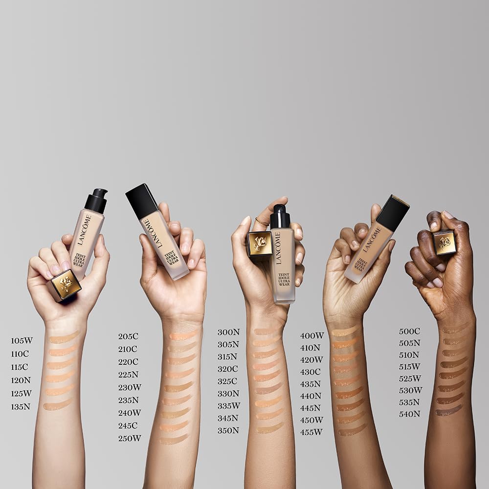 Lancôme Teint Idole Ultra Wear, feuchtigkeitsspendende Full Coverage-Foundation mit natürlich mattem Finish, bis zu 24 Stunden Halt, geeignet für alle Hauttypen