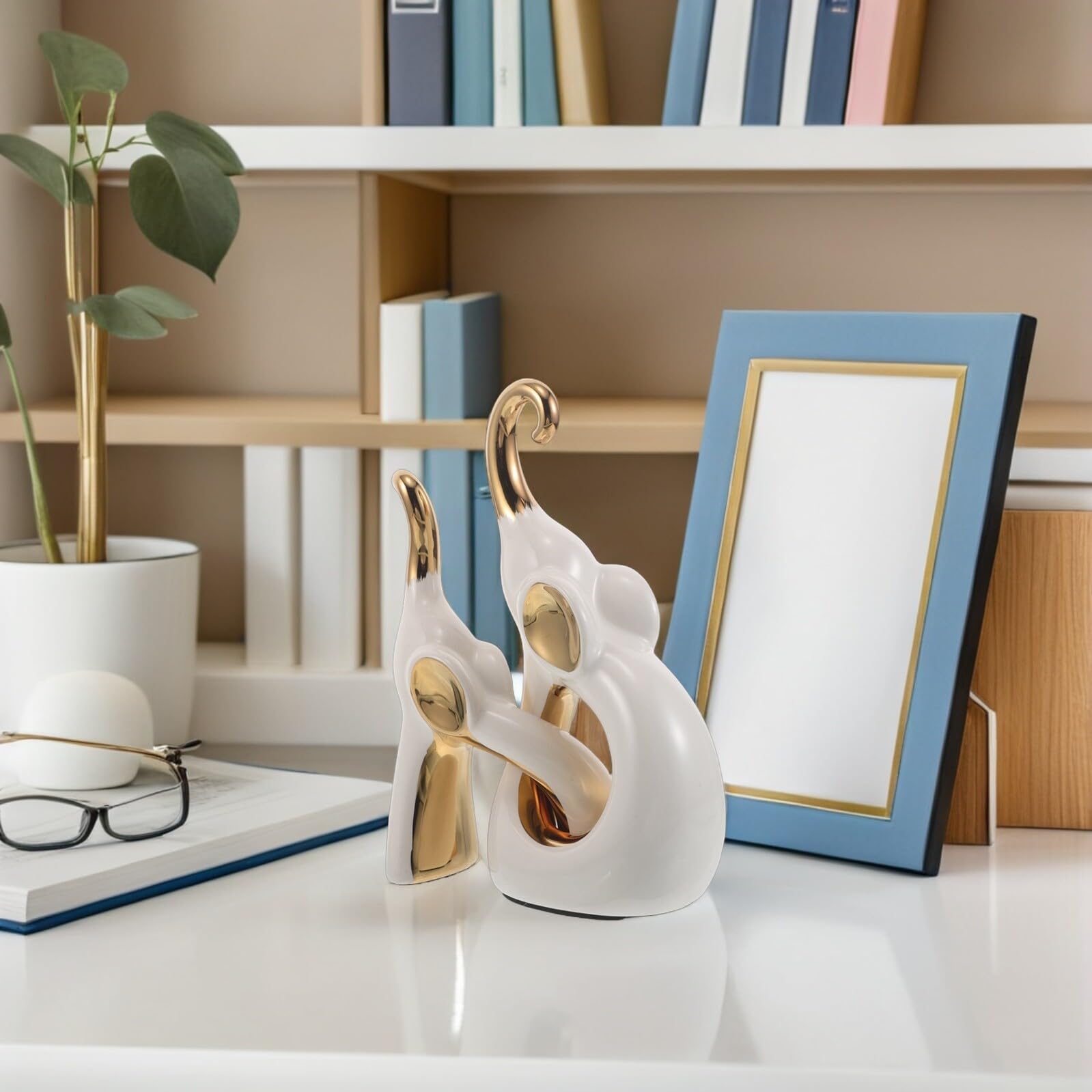 Ceramiczna Para Słoni Dekoracyjnych Minimalistyczne Figurki Ceramiczne Stolik Kawowy Romantyczna Rzeźba Słoni Do Dekoracji Wejścia i Domu Walentynki Oraz Rocznicę