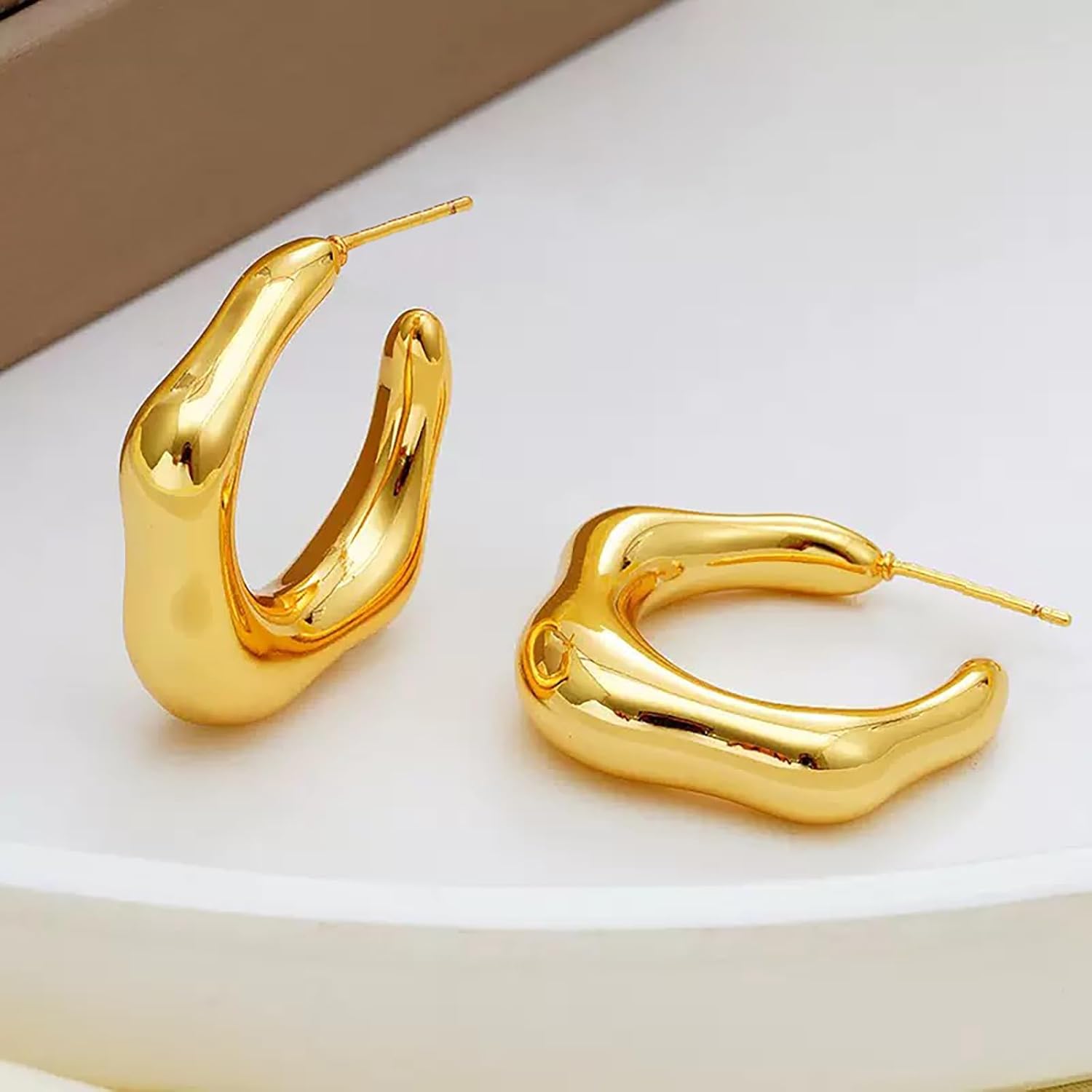 Chunky Gold Hoop Earrings for Women –14K Gold Plated Lightweight Hollow Open Hoops Earrings for Everyday Wear, Party, Wedding, Gift - Image 5