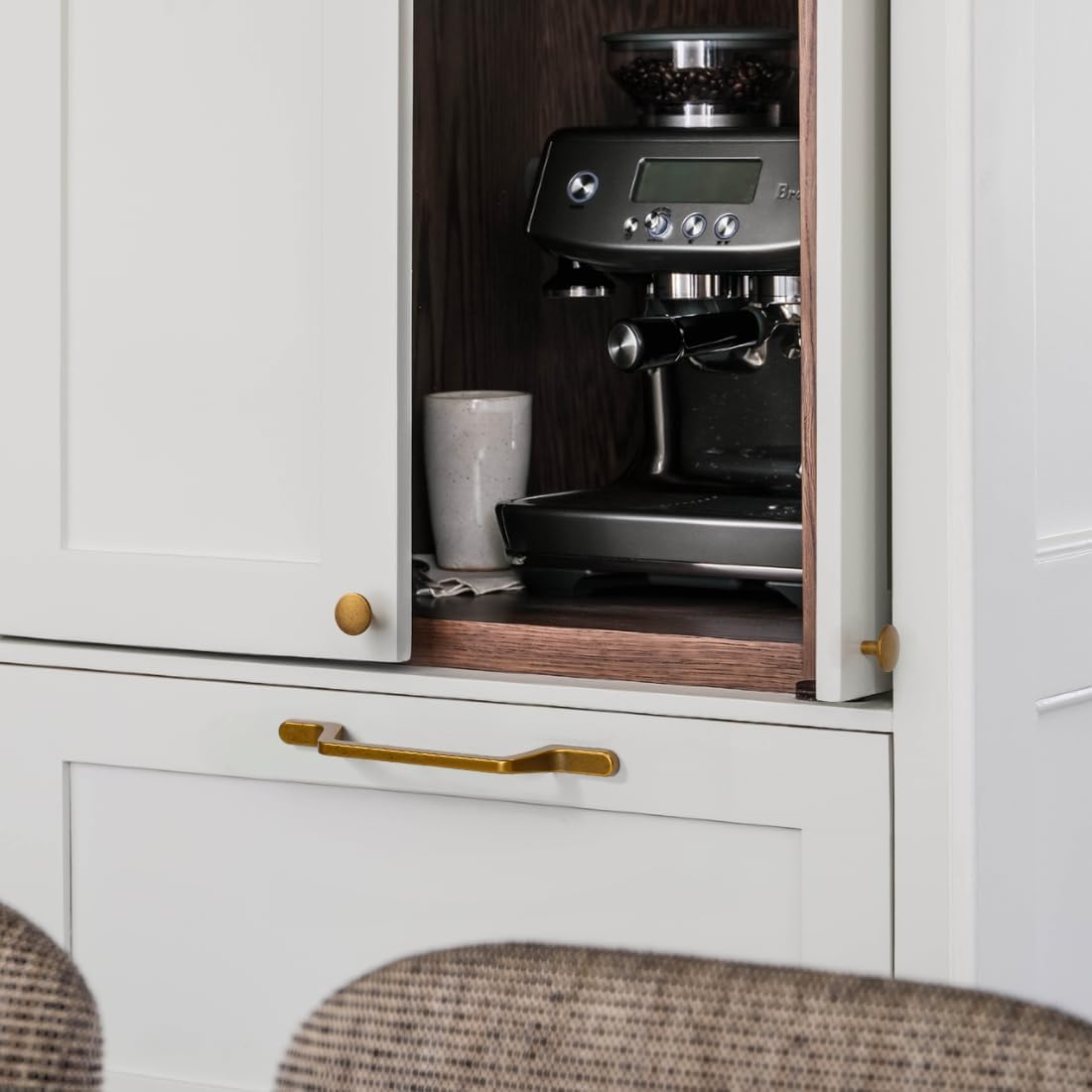 YAGU 10 Pack Top Antique Brass Kitchen Cabinet pulls 6.3 Inch(160mm) Hole Center Solid Vintage Bronze Dresser Drawer Handles Furniture Aged Hardware for Cupboard Wardrobe Closet Vanity