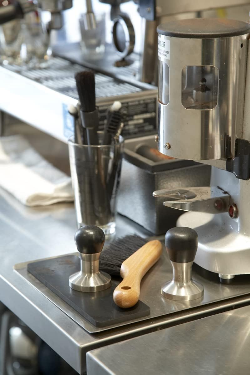 Rattleware Tappetino di alta qualità, superficie antiscivolo per espresso, resistente al calore, in gomma resistente, essenziale per cucina e bar, ideale per uso domestico e commerciale (45,7 x 15,2