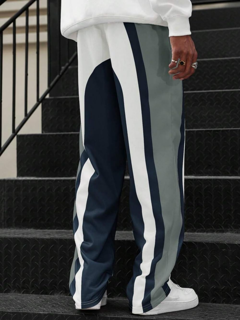 ZAFUL Men's Baggy Sweatpants Drawstring Straight Leg Workout Joggers Colorblock Casual Loose Lounge Pants - Image 2