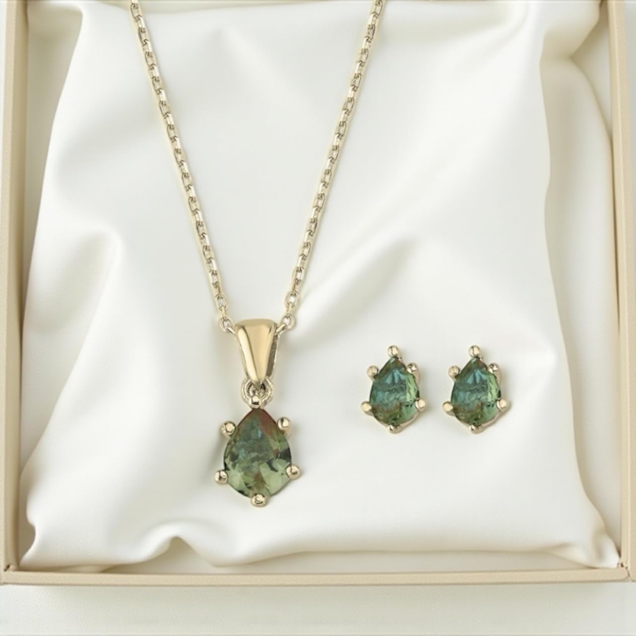 GARVIS Color-Changing Diaspore Drop Set: 925 Sterling Silver Chain and Studs; Natural Rare Turkish Stone Sultanit: Elegant Jewelry Gift for Women - Image 5