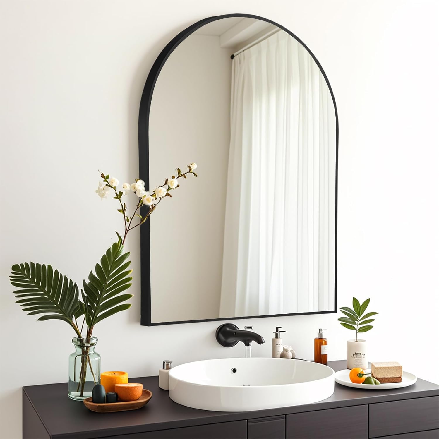 FARMER 20x30 Inch Arch Bathroom Mirror, Arched Black Mirrors for Wall with Metal Frame, Black Vanity Mirror, Wall Mounted Top Rounded Mirrors for Bathroom, Bedrooms, Entryways, Living Rooms