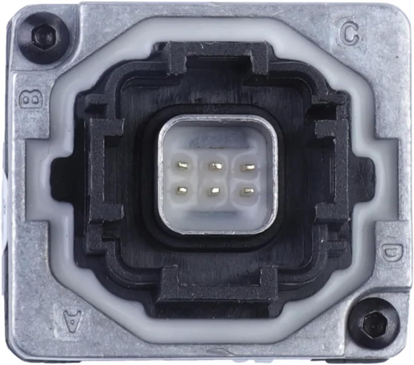 Pozadiview camera next to a ruler showing dimensions