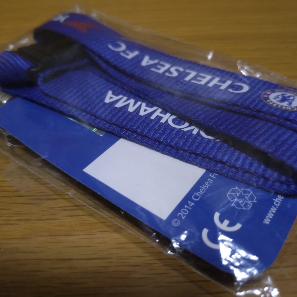 Amazon.co.jp: TIRE ヨコハマタイヤ CHELSEA FC ネックストラップ
