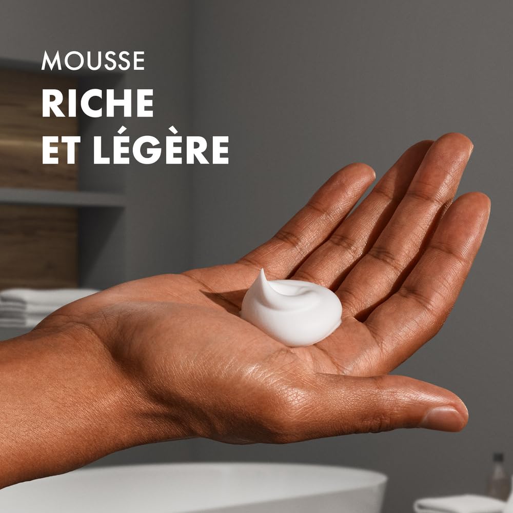 Gillette Fusion Mousse À Raser Pour Homme À L’huile D’amande Douce, Pour Les Peaux Sensibles, X5 Actions : Nettoie, Hydrate, Protège, Rafraîchit Et Apaise, 250ml