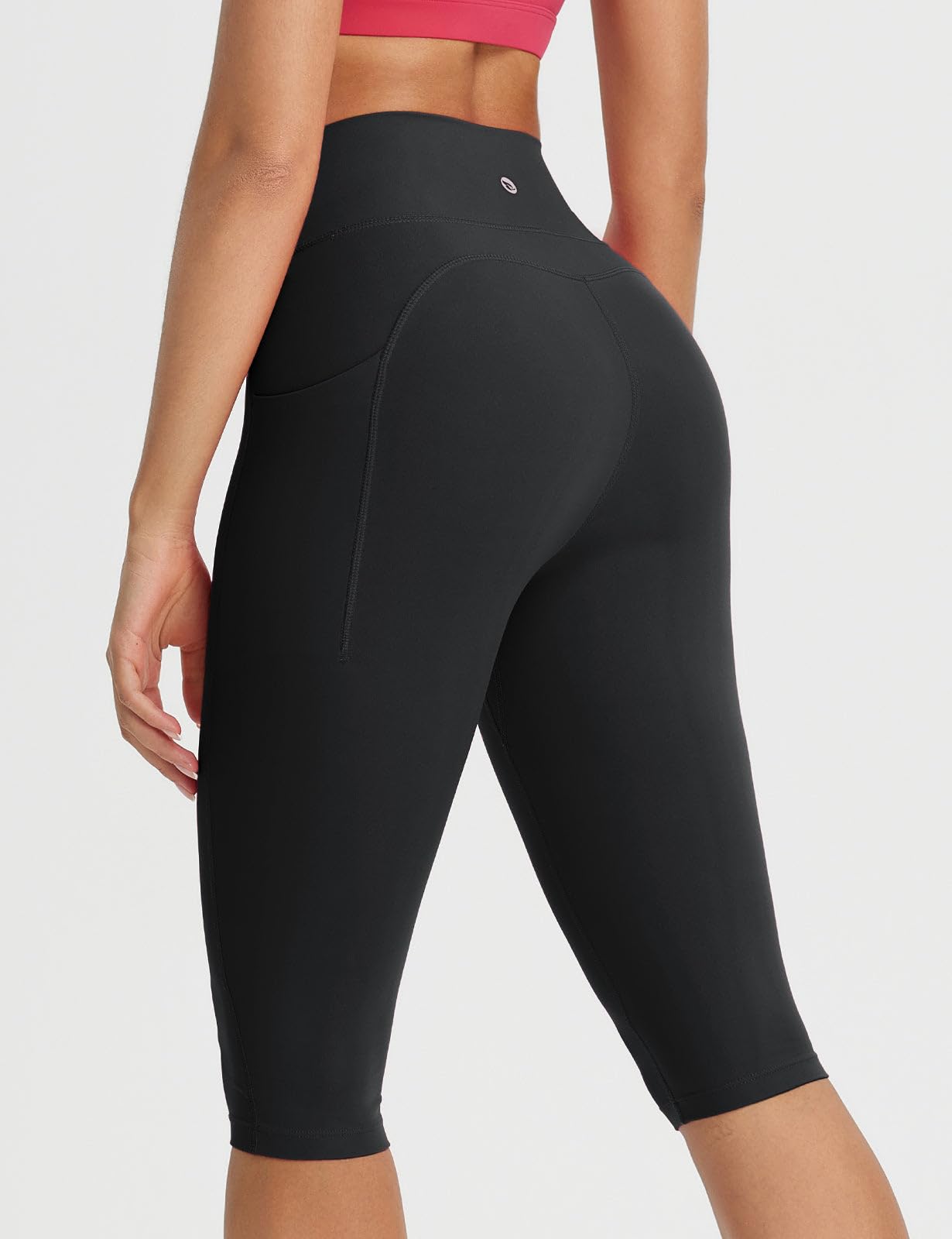 baleaf Knee Length Capri Leggings with Pockets for Women Workout Yoga Capris Pants Tummy Control Casual Exercise Black L