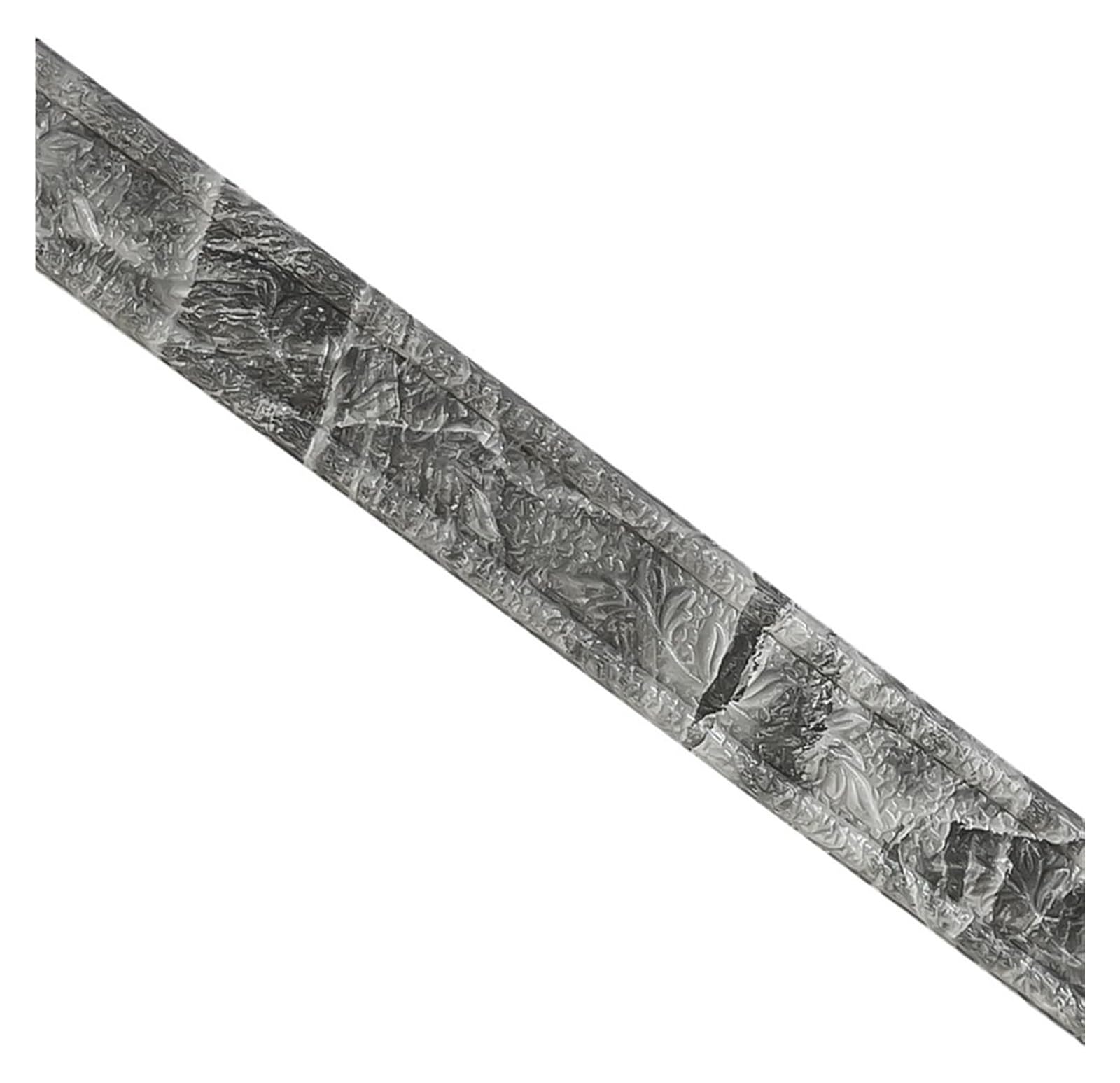 Plinthe en mousse adhésive et flexible de 4mm pour angles et murs