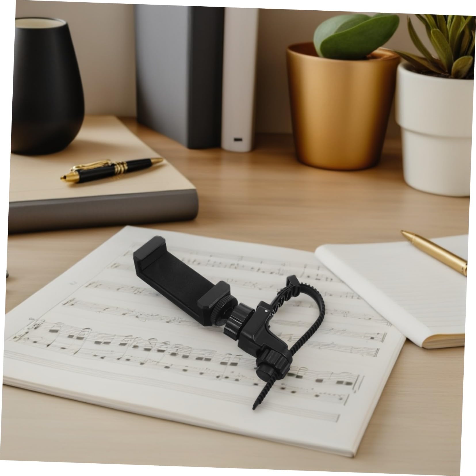 TOYANDONA Support en Métal pour Téléphone et Lyre Trompette Trombone Cor Français, Angles Réglables, Solution Sécurisée pour Répétitions et Concerts en Extérieur, Couleur Noire