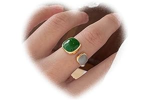 Vintage Green Enamel Ring: An Enchanting Boho Accessory