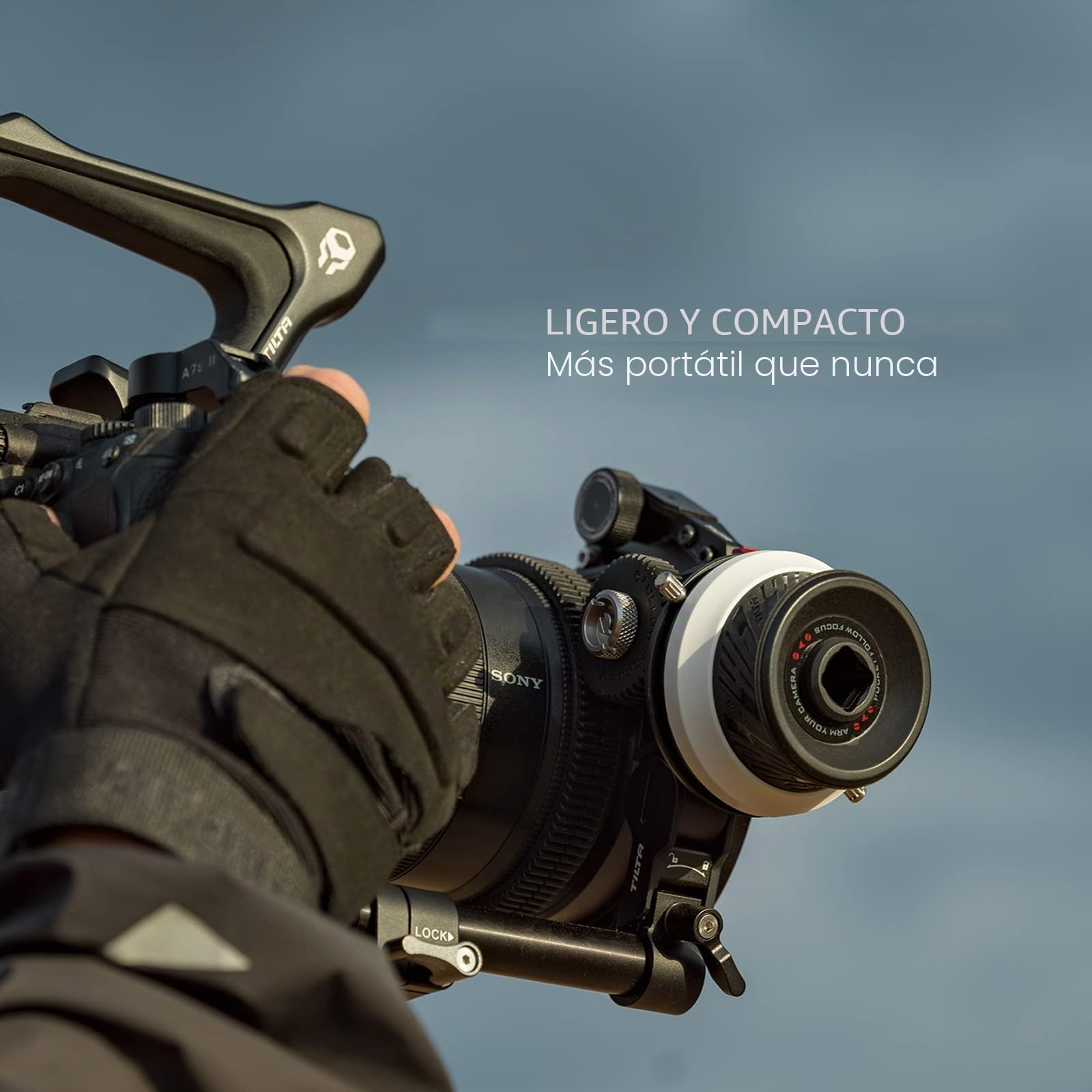 Tilta Follow Focus para cámaras DSLR sin Espejo,Ajustable 360 Grados,con Marcas A/B Lente fotográfica Seguir el Enfoque Anillo de Engranaje de 15 mm Soporte de Varilla Individual Inferior FF-T07