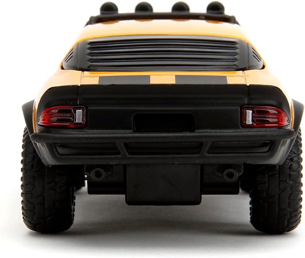 Jada Transformers Rise of The Beast 1:32 1977 Chevy Camaro Bumblebee w/Robot On Chassis Die-Cast Car, Toys for Kids and Adults
