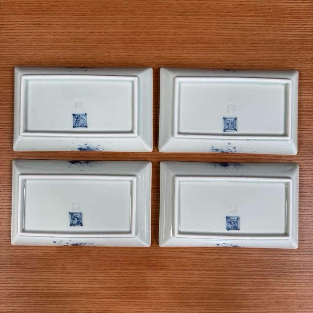 有田焼 福泉窯 染付蛸唐草富士山文 小焼物皿 4枚セット☆ 有田焼 福泉窯 染付蛸唐草富士山文 小焼物皿 4枚セット 染