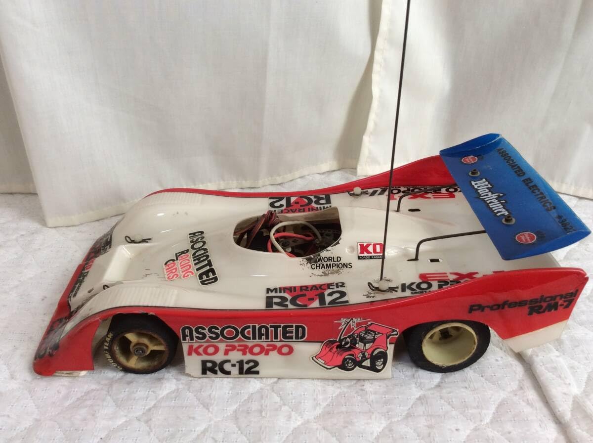 Amazon.co.jp: ラジコンカー ヨコモ 横堀模型 1/12 RACER RC12 当時物