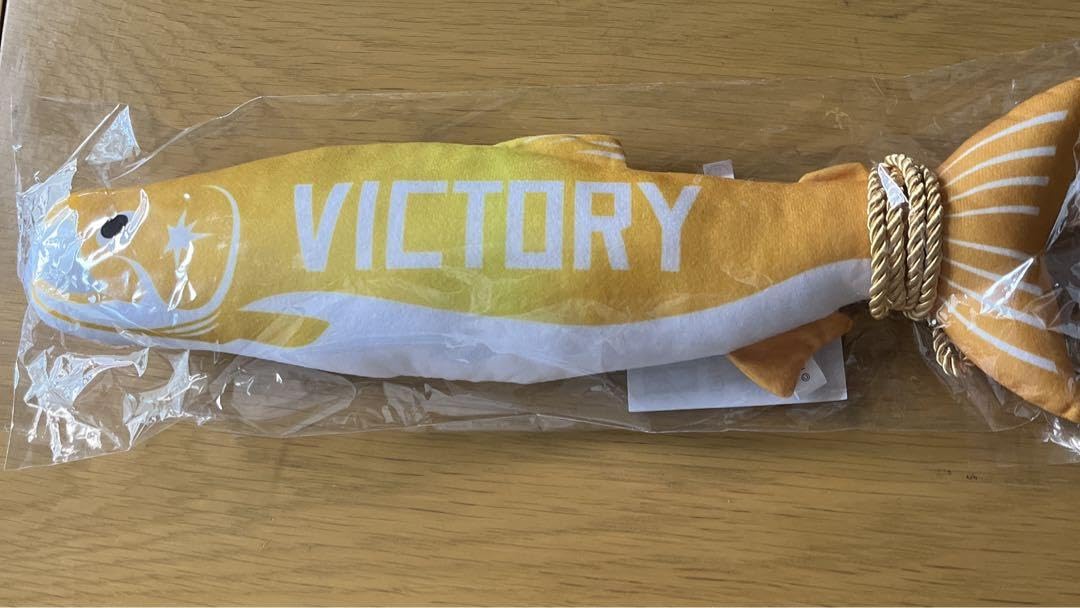 Amazon.co.jp: 日ハムファイターズ 金のしゃけまる VICTORYしゃけまる