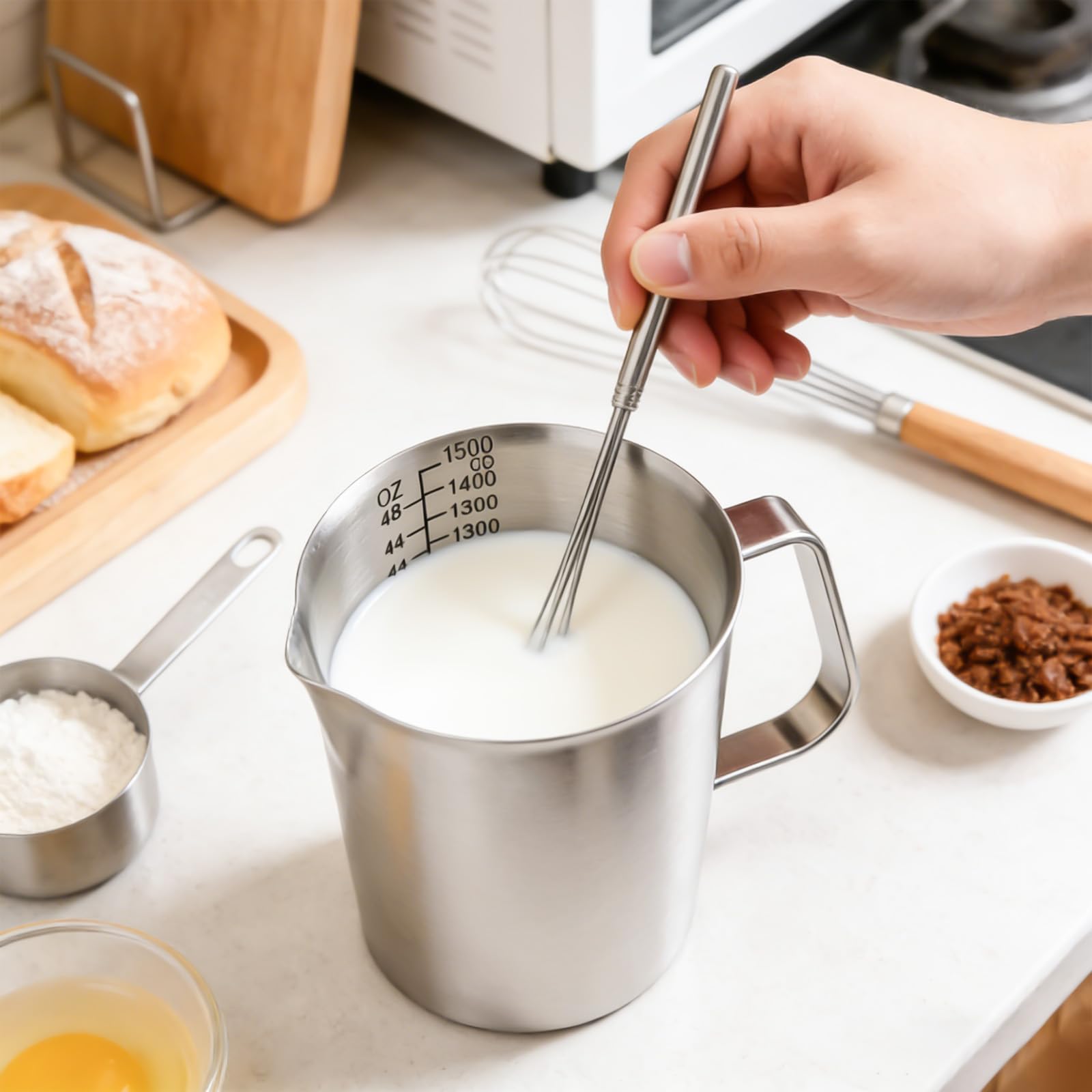 Kubek z miarką 1500 ml ze stali nierdzewnej, dzbanek na mleko z oznaczeniem i uchwytem, 304 stal nierdzewna, kubek do spieniania mleka, duża pojemność, uniwersalny kubek z miarką do kuchni, pieczenia