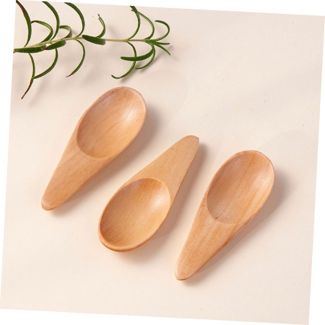 SOLUSTRE 20pcs Small Spoons Compact Dessert Scoops for Sugar Tea Ice Ergonomic Handle for Homes Tiny Wood Scoops
